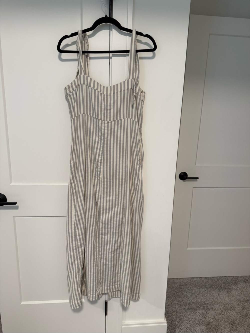 Faherty Maxi Dress Medium Gray Cream Tan Maxi Button Up Pockets Organic Cotton - Picture 3 of 4